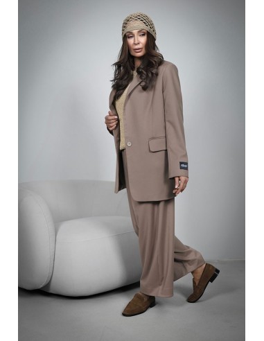 A classic jacket for stylish women