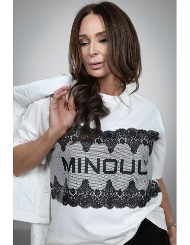 Lace Minouu - a women's t-shirt that stimulates thoughts