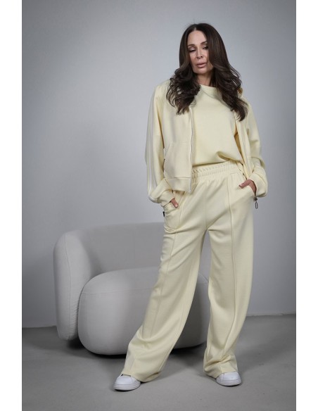 Stylowy i komfortowy dres damski - Lampas